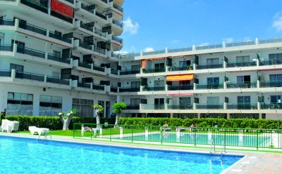Comodoro Apartments Swimming Pools