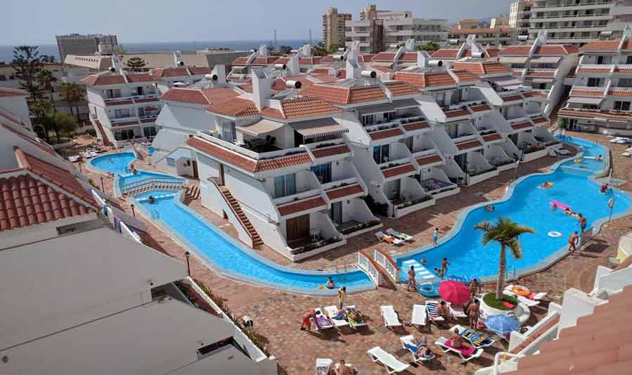 Las Floritas Apartments Swimming Pool