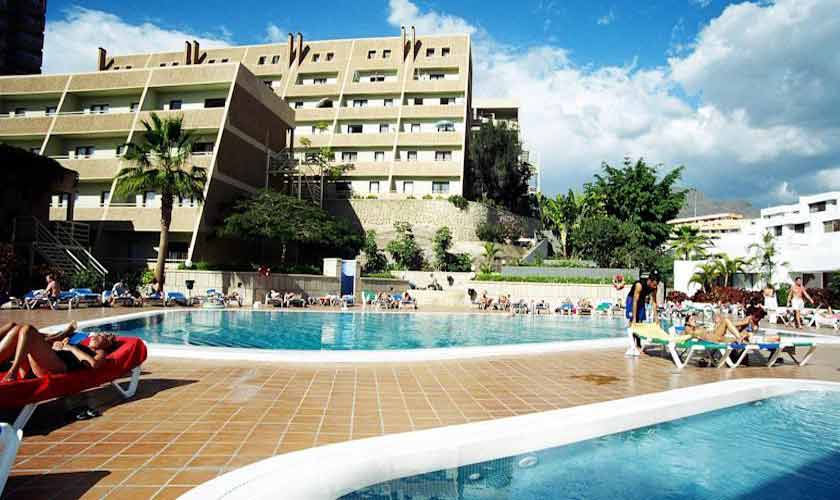 Playa Azul Apartments Swimming Pool