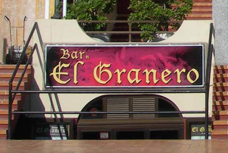 El Granero Bar