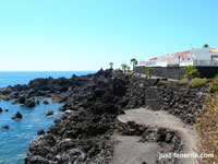 Playa de San Juan Steps to Sunbathing areas