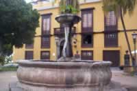 Plaza de La Pila Fountain