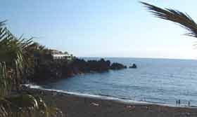 coves at Playa de la Arena