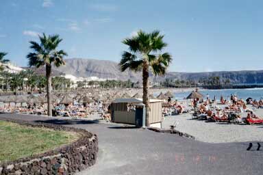 Playa de las Vistas Promenade